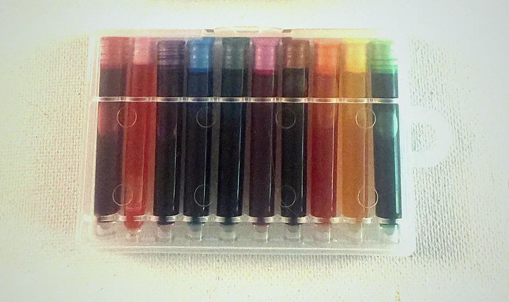 10 color fountain pen ink Cartridges. International size. In box.